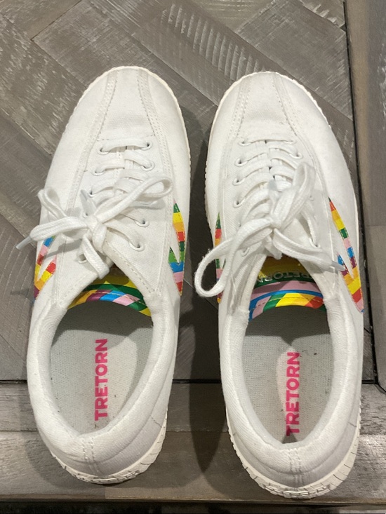Tretorn Shoes - Tretorn White Canvas Sneakers with Multicolor Chevron Stripes